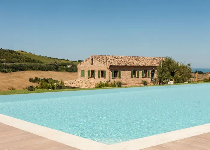 Agriturismo La Corte Fermo